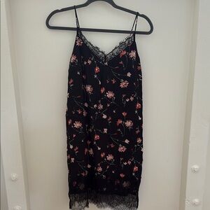 Chelsea28 Black Floral Lace Dress